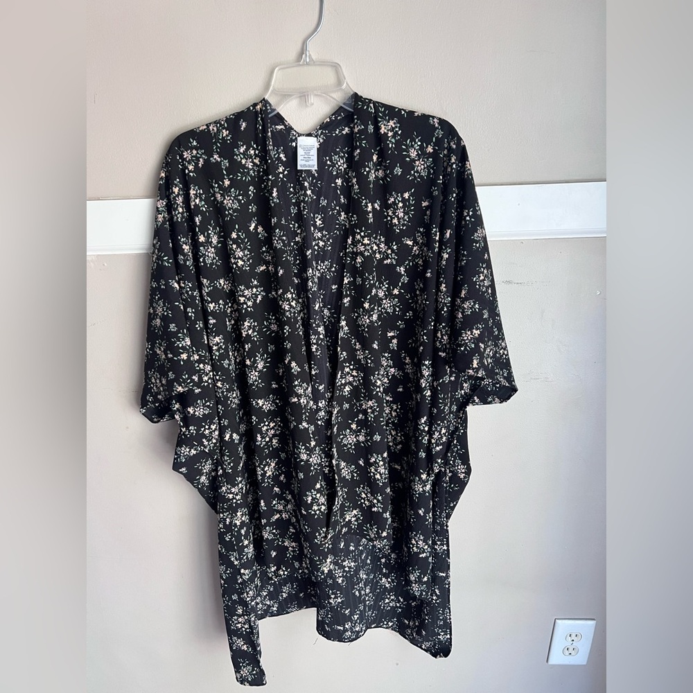 Floral Black Kimono Cardigan